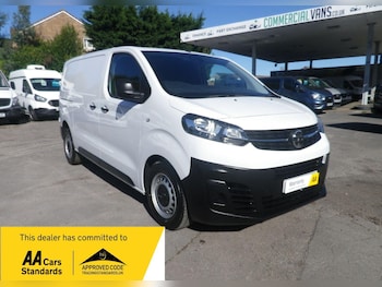 Vauxhall Vivaro feature image