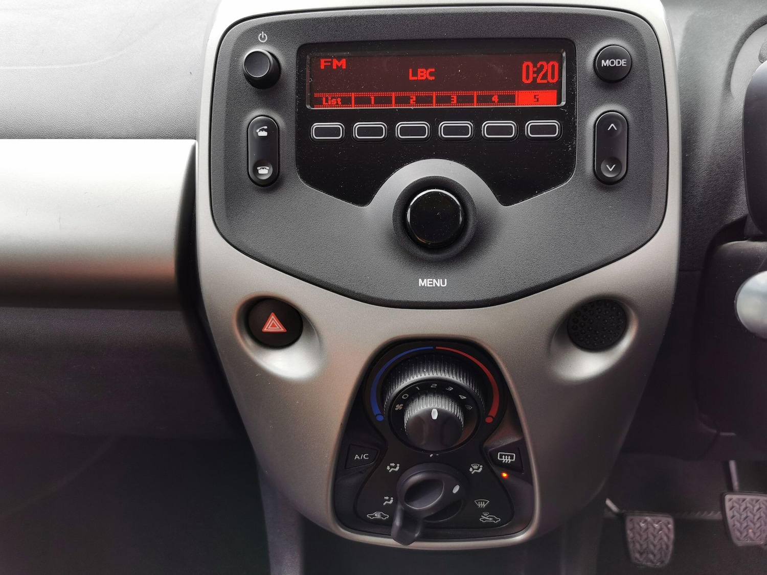 Used Toyota AYGO for sale - 77753555: Photo 14