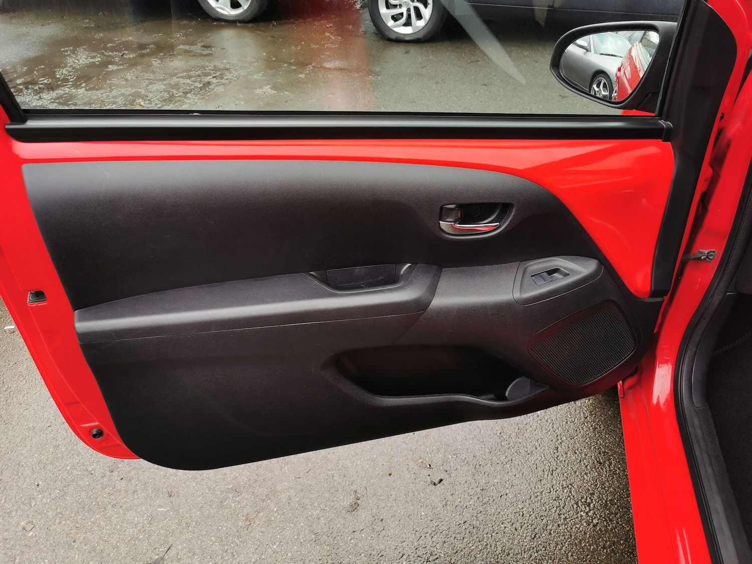 Used Toyota AYGO for sale - 77753555: Photo 17