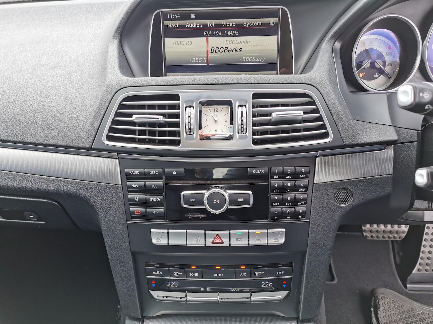 Used Mercedes-Benz E Class 2013 for sale - 77799354: Photo 11