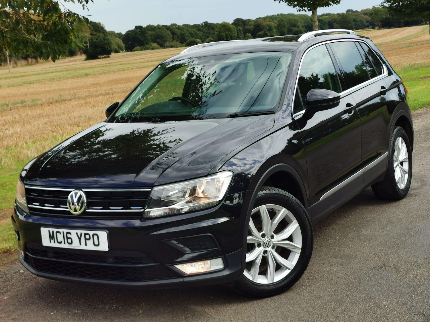 Used Volkswagen Tiguan for sale - 77753129: Photo 2