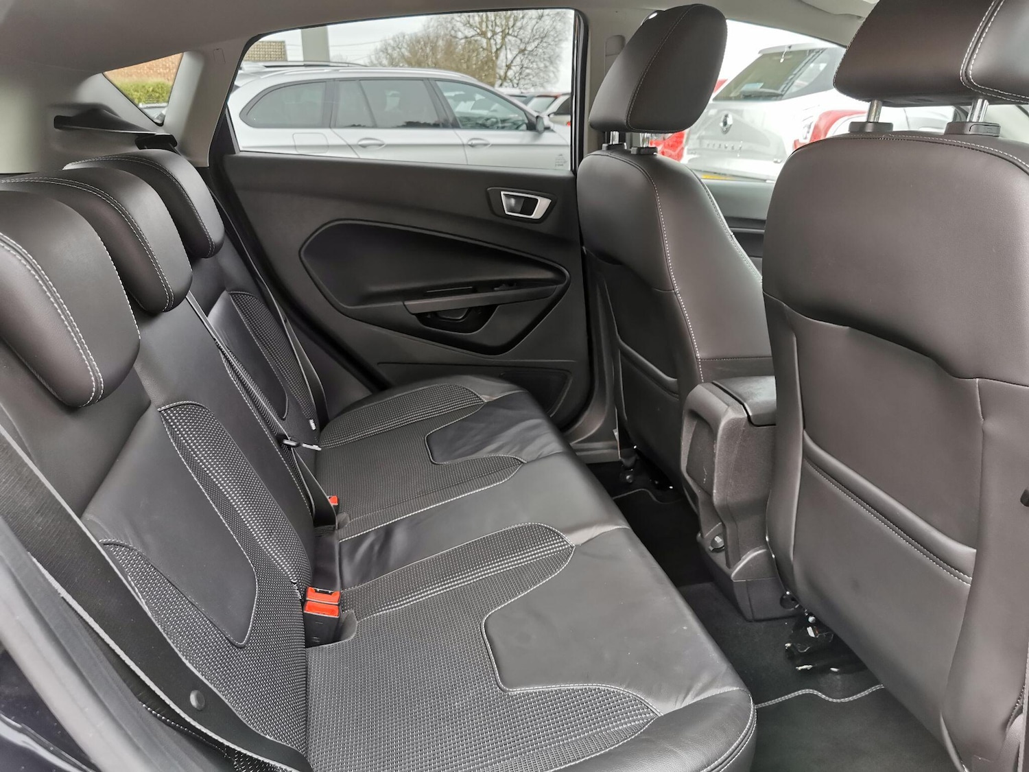 Used Ford Fiesta 2013 for sale - 78204675: Photo 10