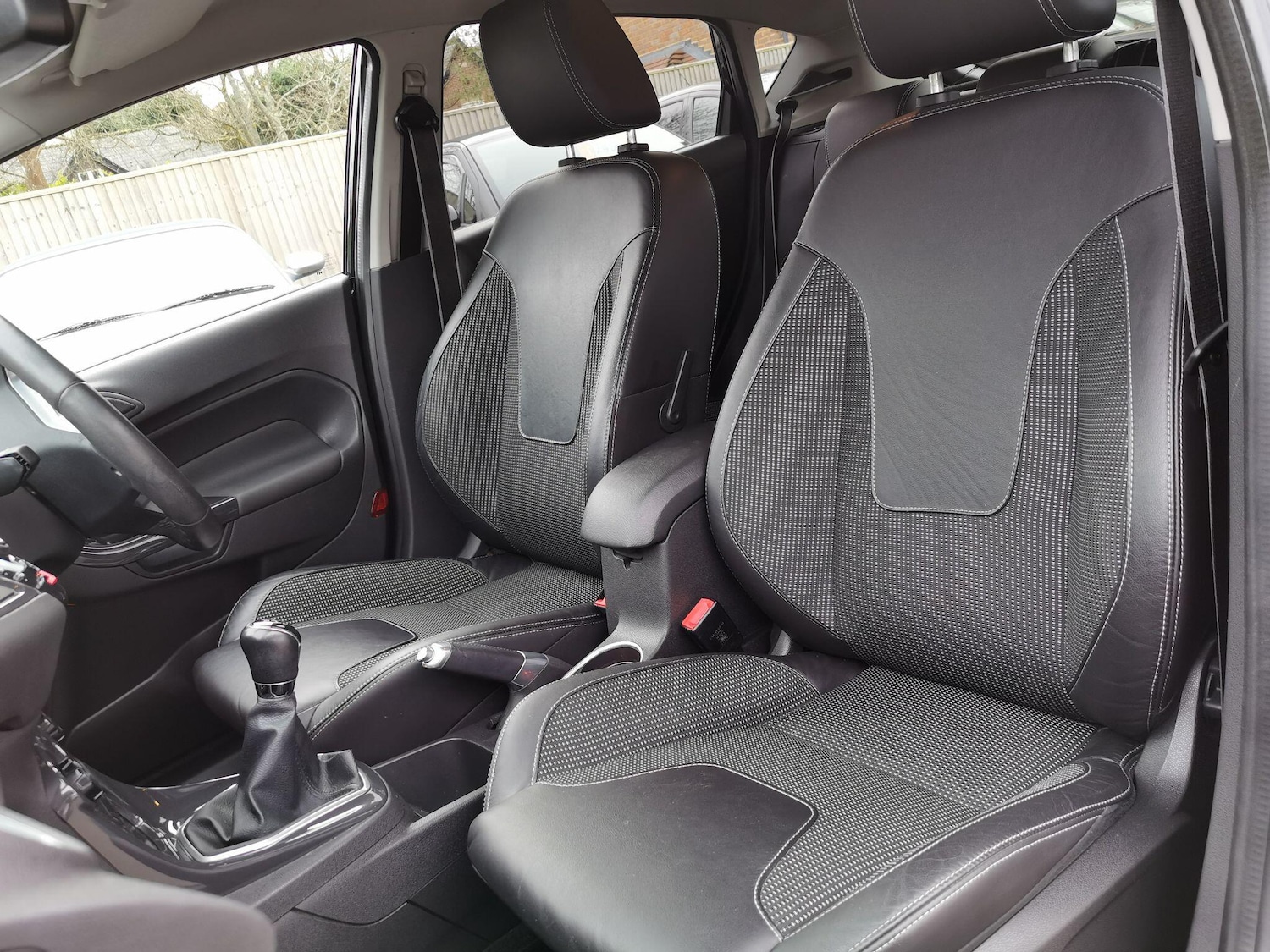 Used Ford Fiesta 2013 for sale - 78204675: Photo 12