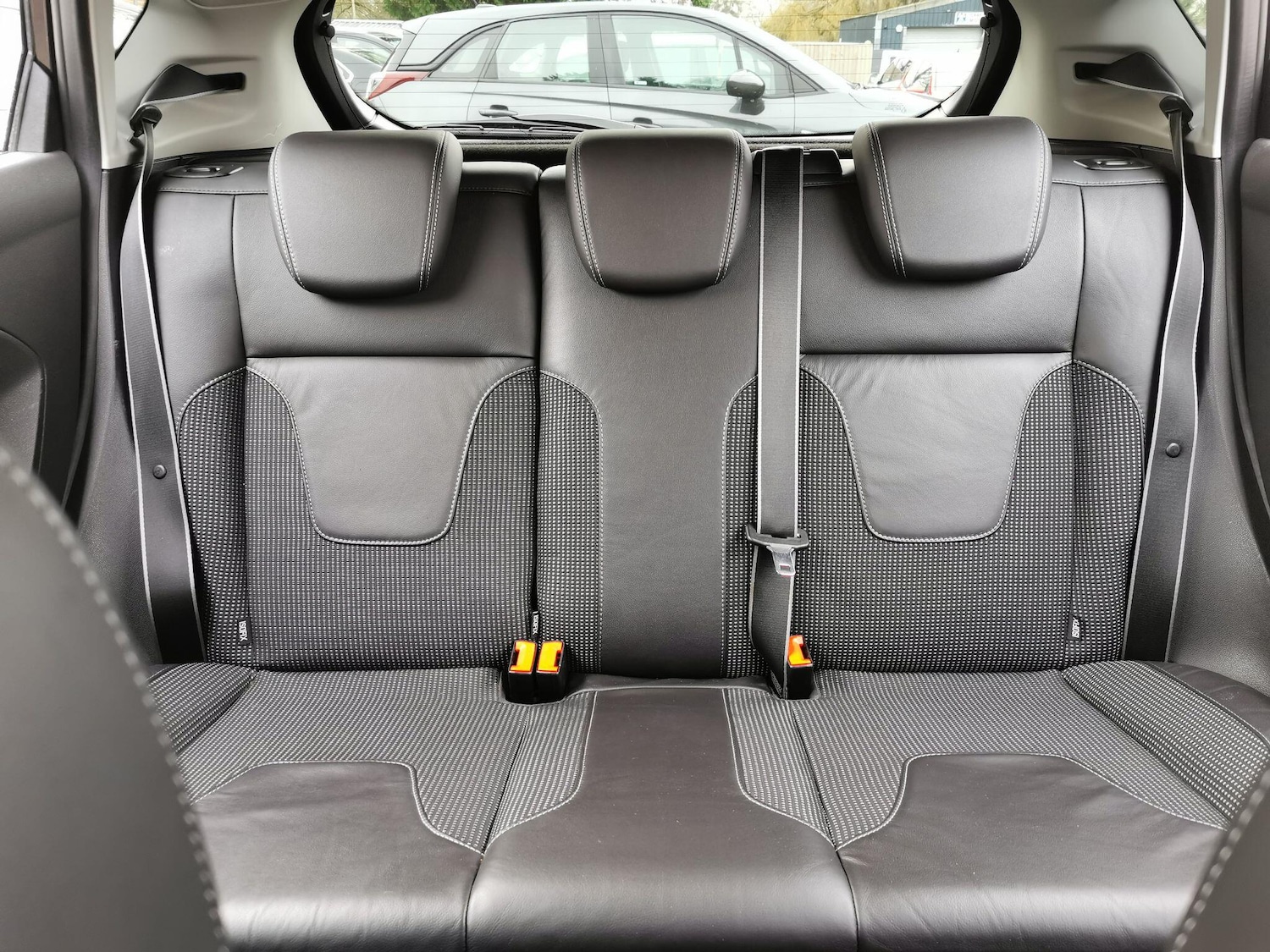 Used Ford Fiesta 2013 for sale - 78204675: Photo 8