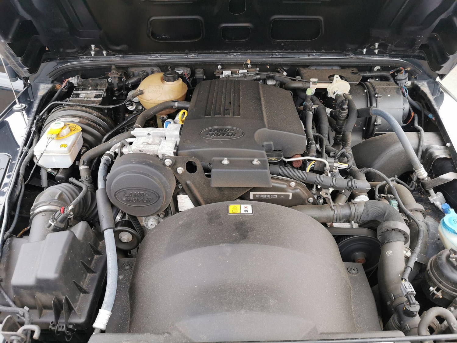 Used Land Rover Defender 90 for sale - 77799423: Photo 21