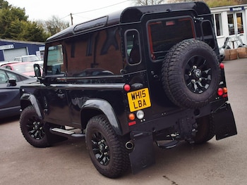 Used Land Rover Defender 90 2015 for sale - 77799423: Photo