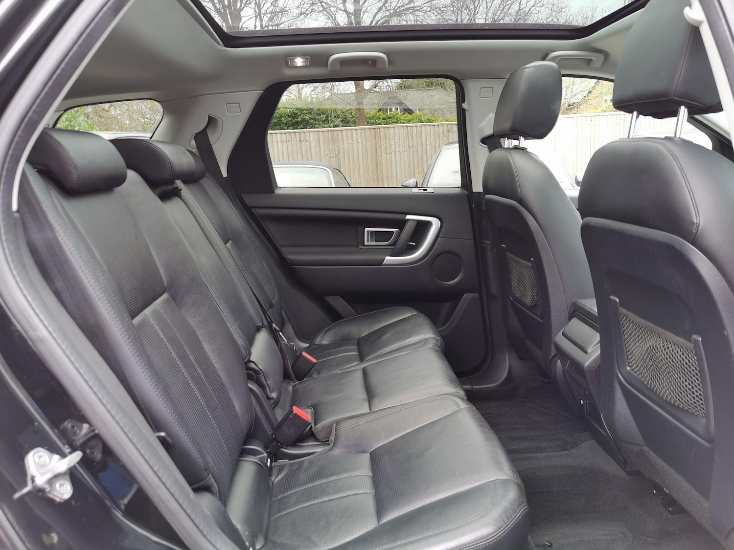 Used Land Rover Discovery Sport 2016 for sale - 78204648: Photo 10