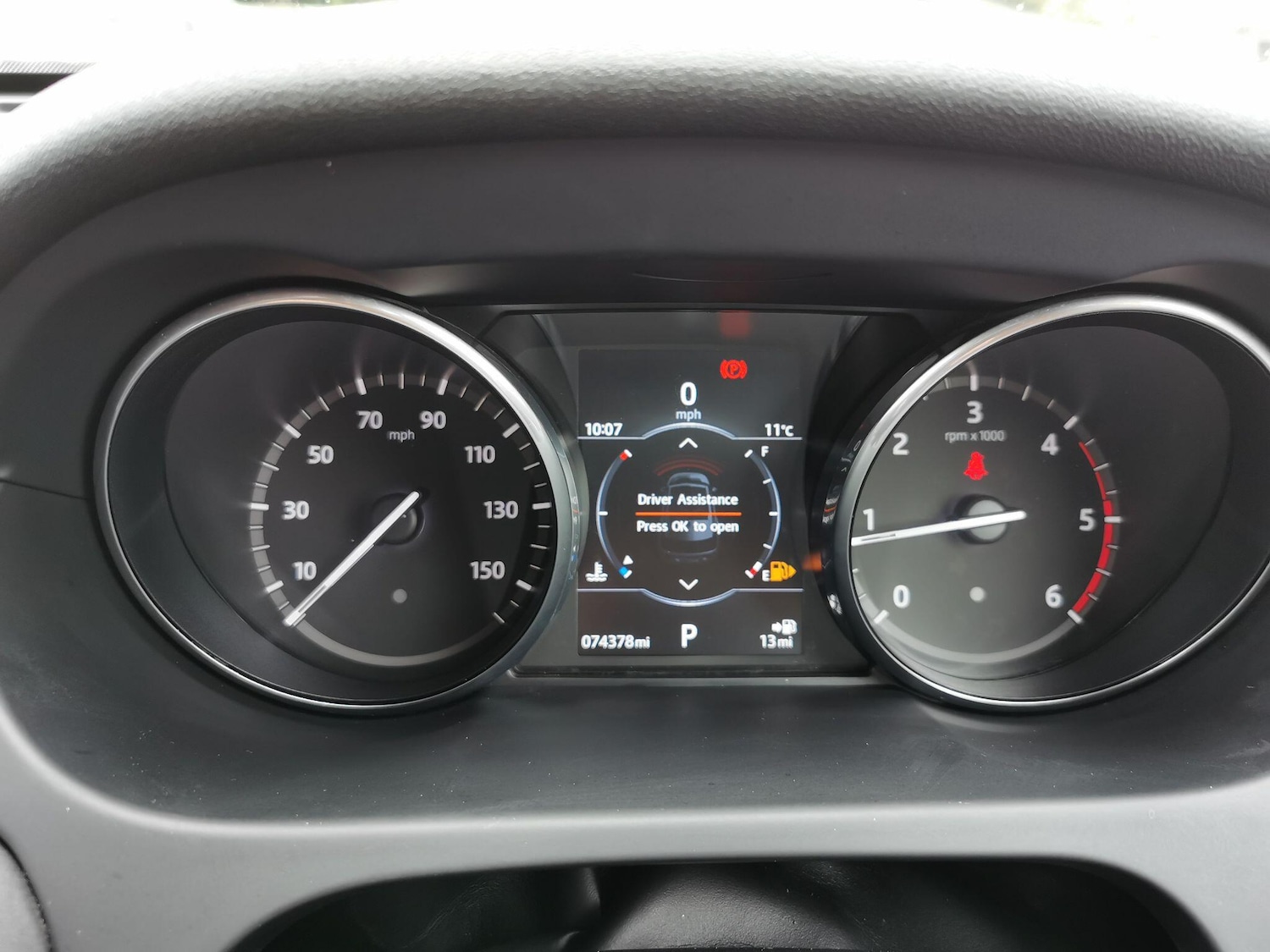 Used Land Rover Discovery Sport 2016 for sale - 78204648: Photo 23