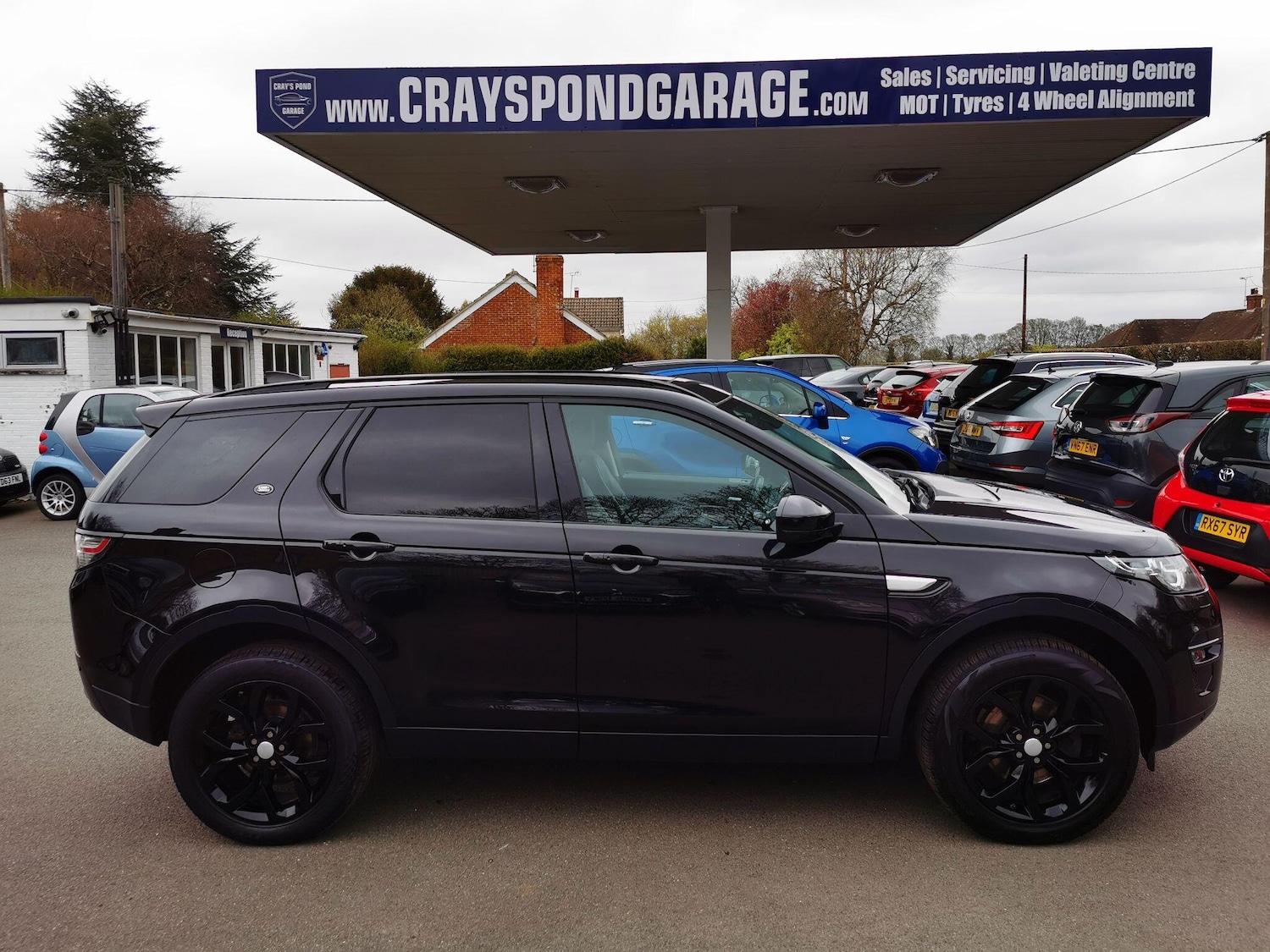 Used Land Rover Discovery Sport 2016 for sale - 78204648: Photo 5