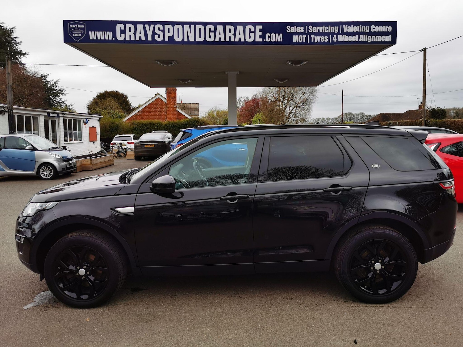 Used Land Rover Discovery Sport 2016 for sale - 78204648: Photo 6