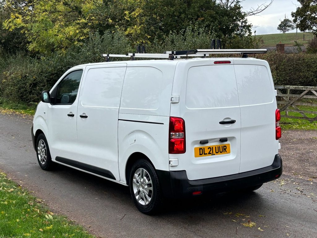 Used Vauxhall Vivaro 2021 for sale - 76333924: Photo 2