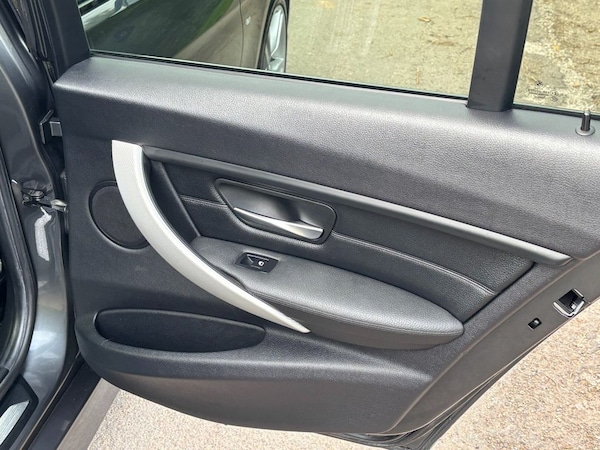 Used BMW 3 Series 2014 for sale - 76163189: Photo 24