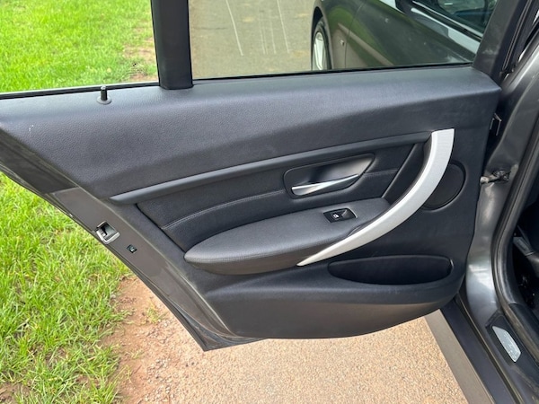 Used BMW 3 Series 2014 for sale - 76163189: Photo 27