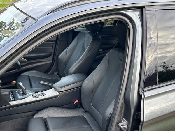 Used BMW 3 Series 2014 for sale - 76163189: Photo 32