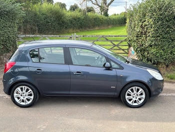 Used Vauxhall Corsa 2009 for sale - 75974384: Photo