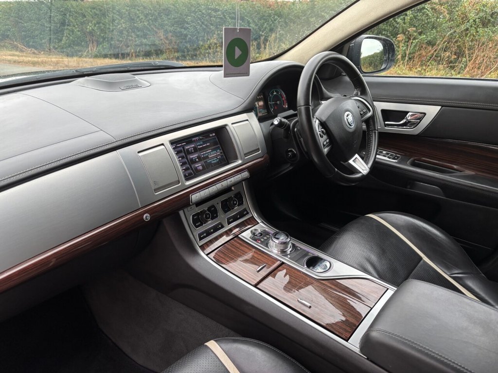 Used Jaguar XF 2012 for sale - 76147500: Photo 34