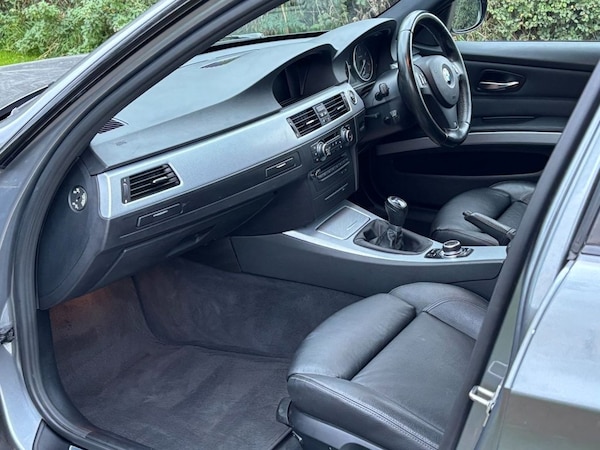 Used BMW 3 Series 2011 for sale - 76256760: Photo 25