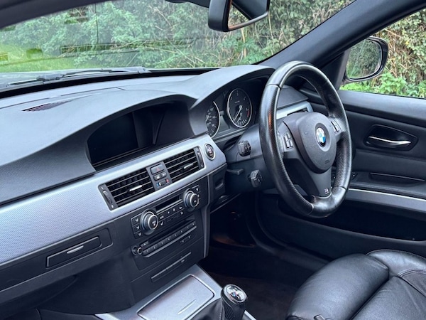 Used BMW 3 Series 2011 for sale - 76256760: Photo 30