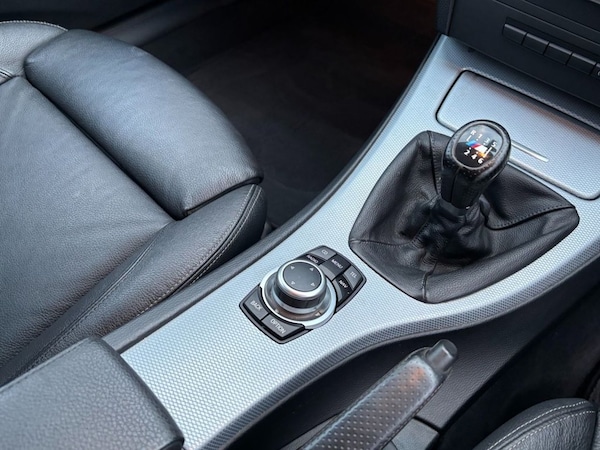 Used BMW 3 Series 2011 for sale - 76256760: Photo 39