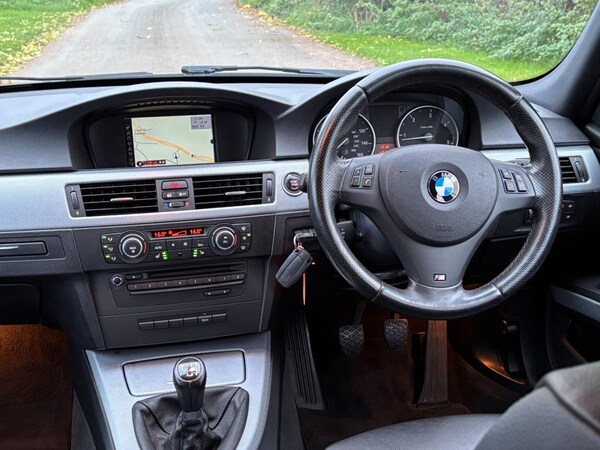 Used BMW 3 Series 2011 for sale - 76256760: Photo 40