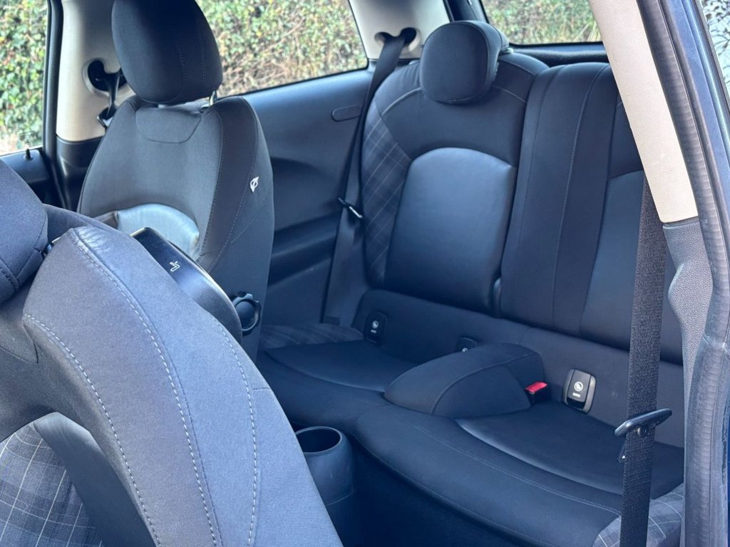 Used MINI Hatch 2014 for sale - 76386691: Photo 23