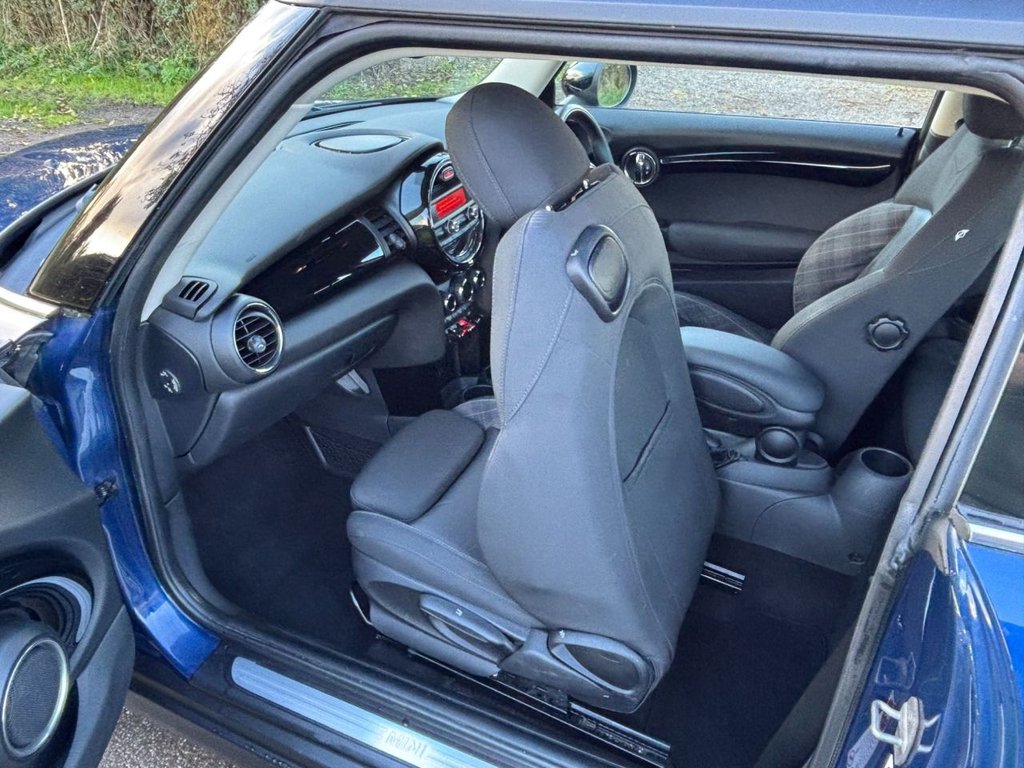 Used MINI Hatch 2014 for sale - 76386691: Photo 25