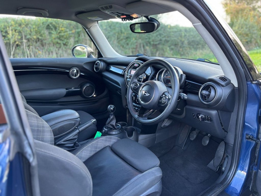 Used MINI Hatch 2014 for sale - 76386691: Photo 28