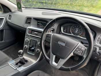 Used Volvo V60 2014 for sale - 74884304: Photo