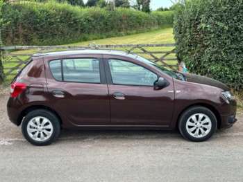 Used Dacia Sandero 2016 for sale - 75067494: Photo