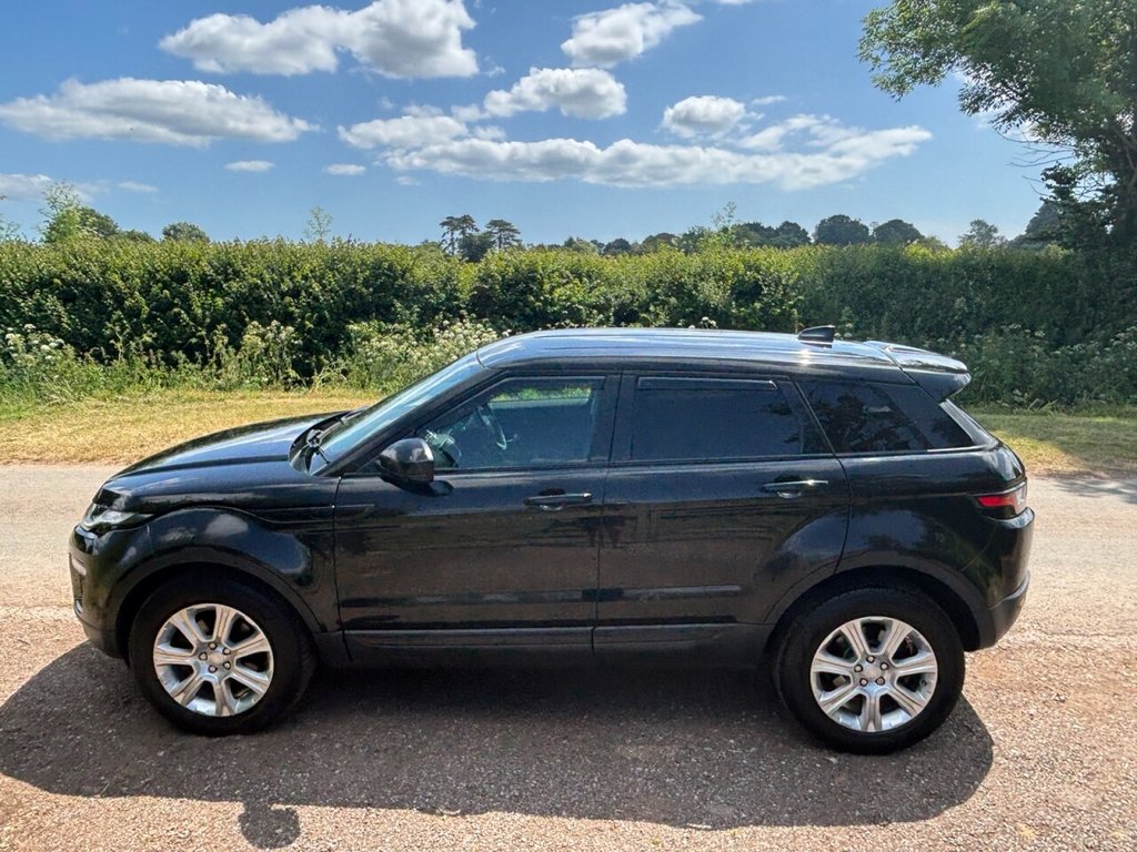 Used Land Rover Range Rover Evoque 2017 for sale - 76395937: Photo 18
