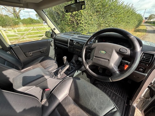 Used Land Rover Discovery 2004 for sale - 76173256: Photo 2
