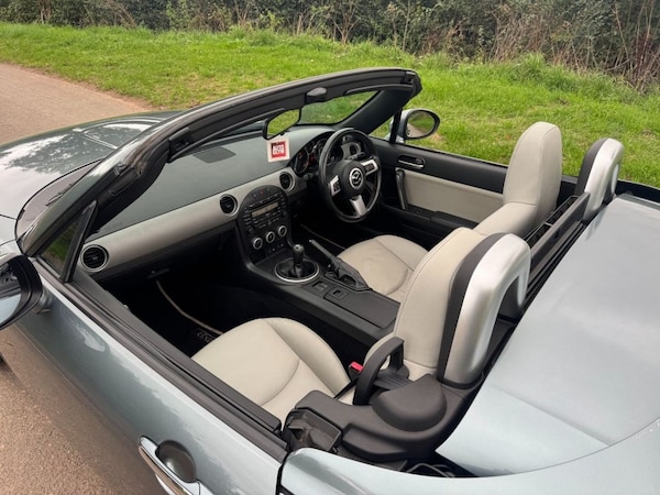 Used Mazda MX-5 2011 for sale - 76039249: Photo 24