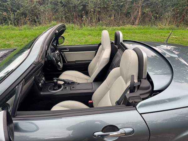 Used Mazda MX-5 2011 for sale - 76039249: Photo 26