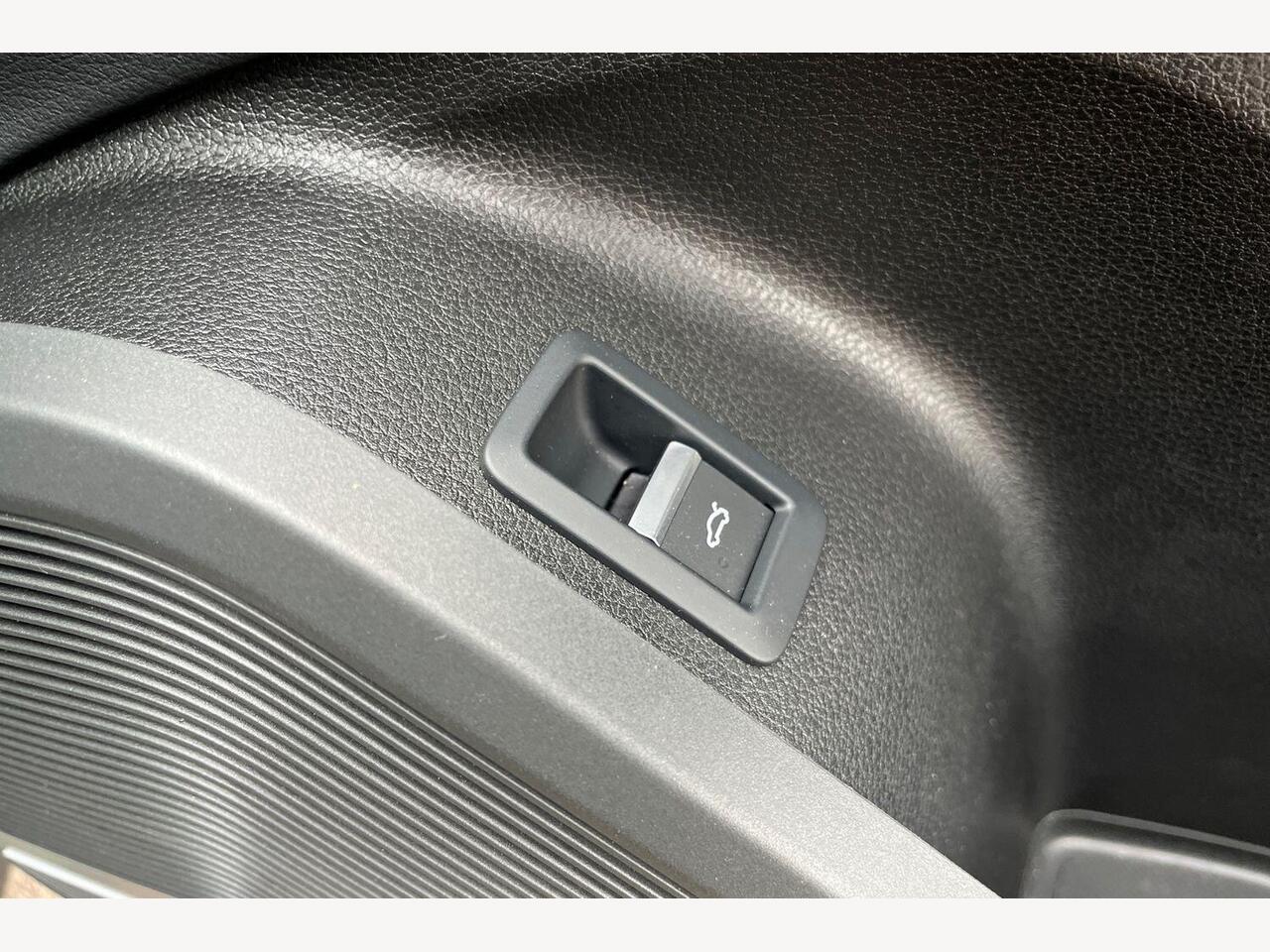 Used Audi Q5 2022 for sale - 76674851: Photo 21