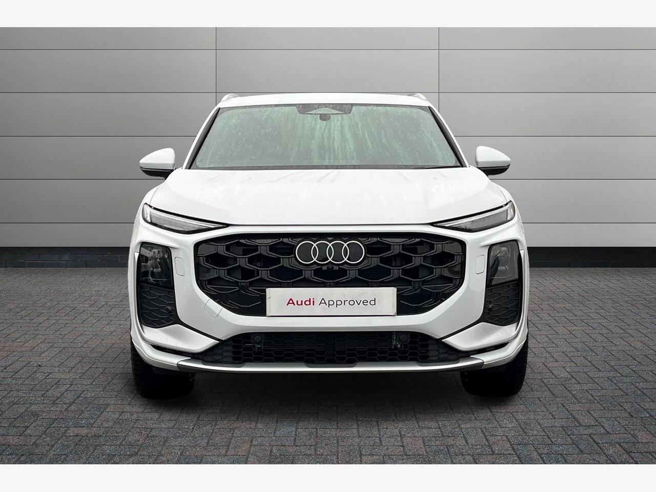 Used Audi Q3 2025 for sale - 77360378: Photo 10
