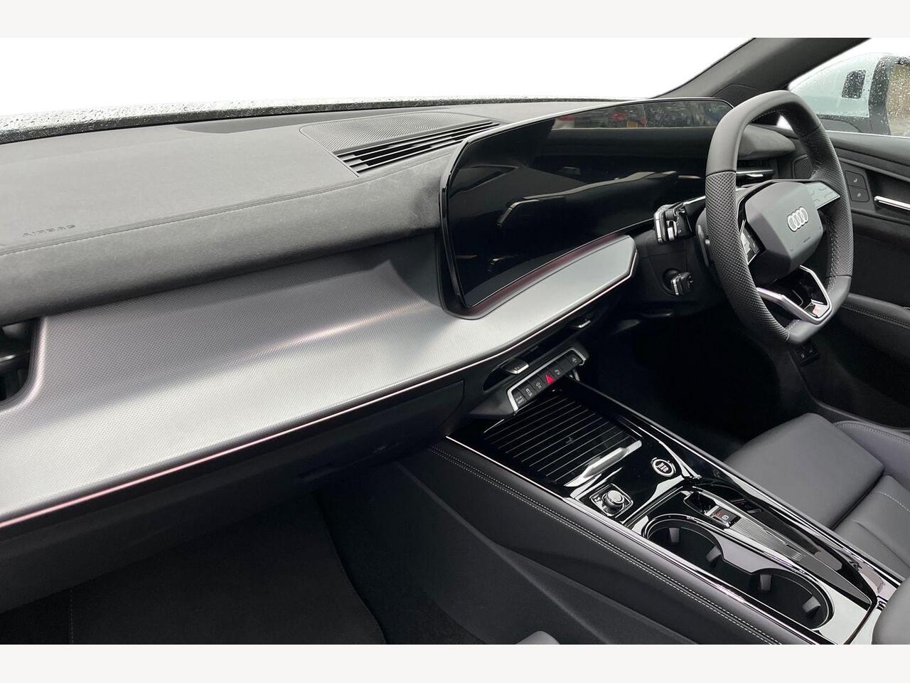 Used Audi Q3 2025 for sale - 77360378: Photo 2