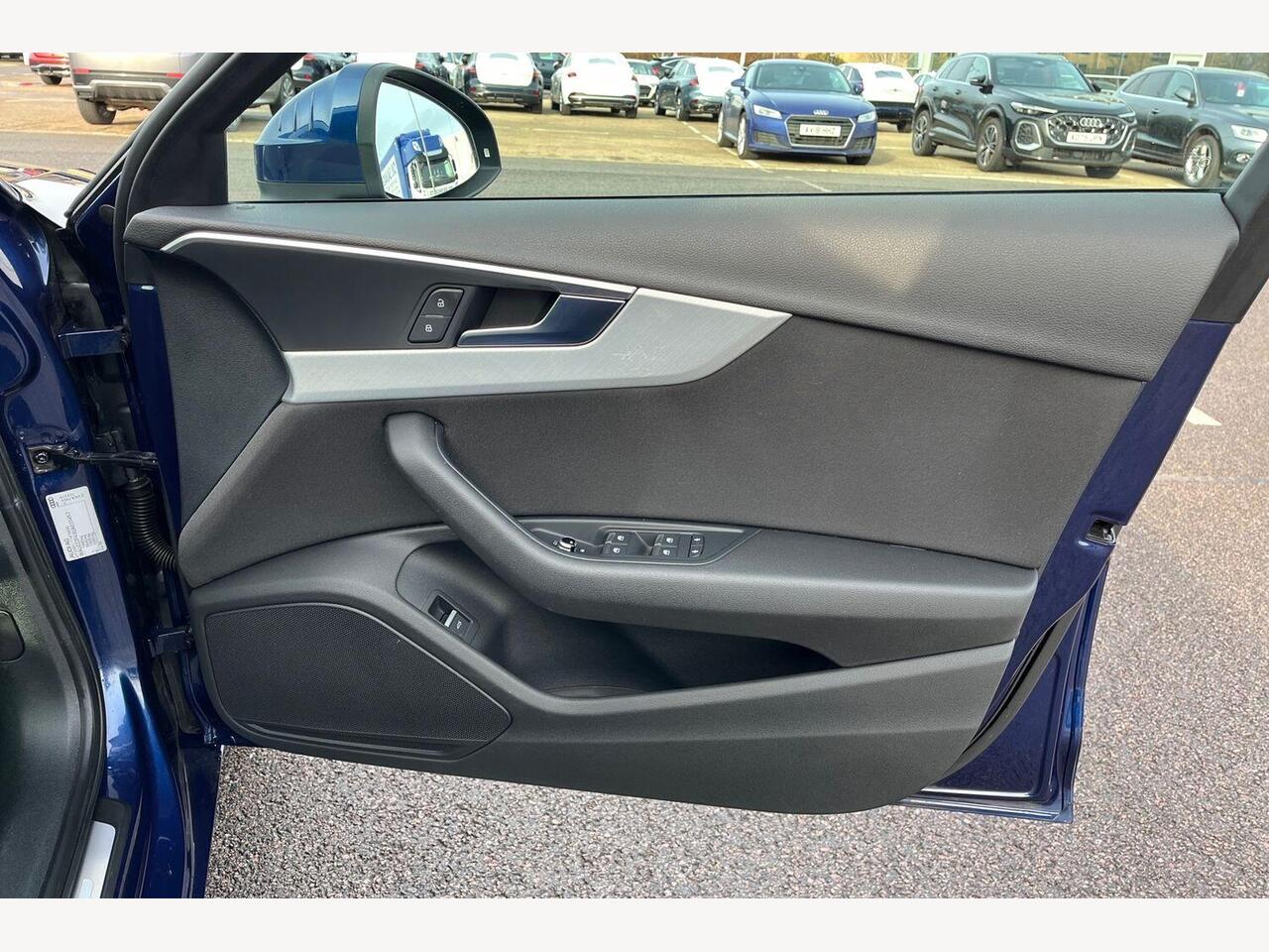 Used Audi A4 2016 for sale - 77293135: Photo 14