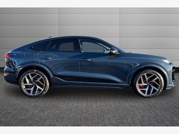 Used Audi Q6 e-tron 2025 for sale - 78336935: Photo