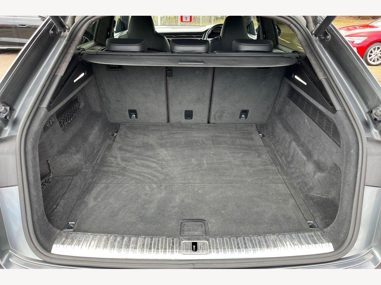 Used Audi Q8 2019 for sale - 77841216: Photo 12