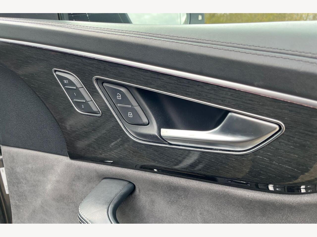 Used Audi Q8 2019 for sale - 77841216: Photo 17