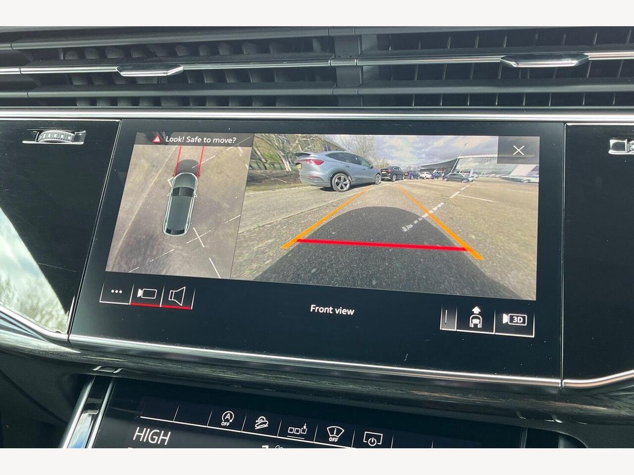 Used Audi Q8 2019 for sale - 77841216: Photo 25