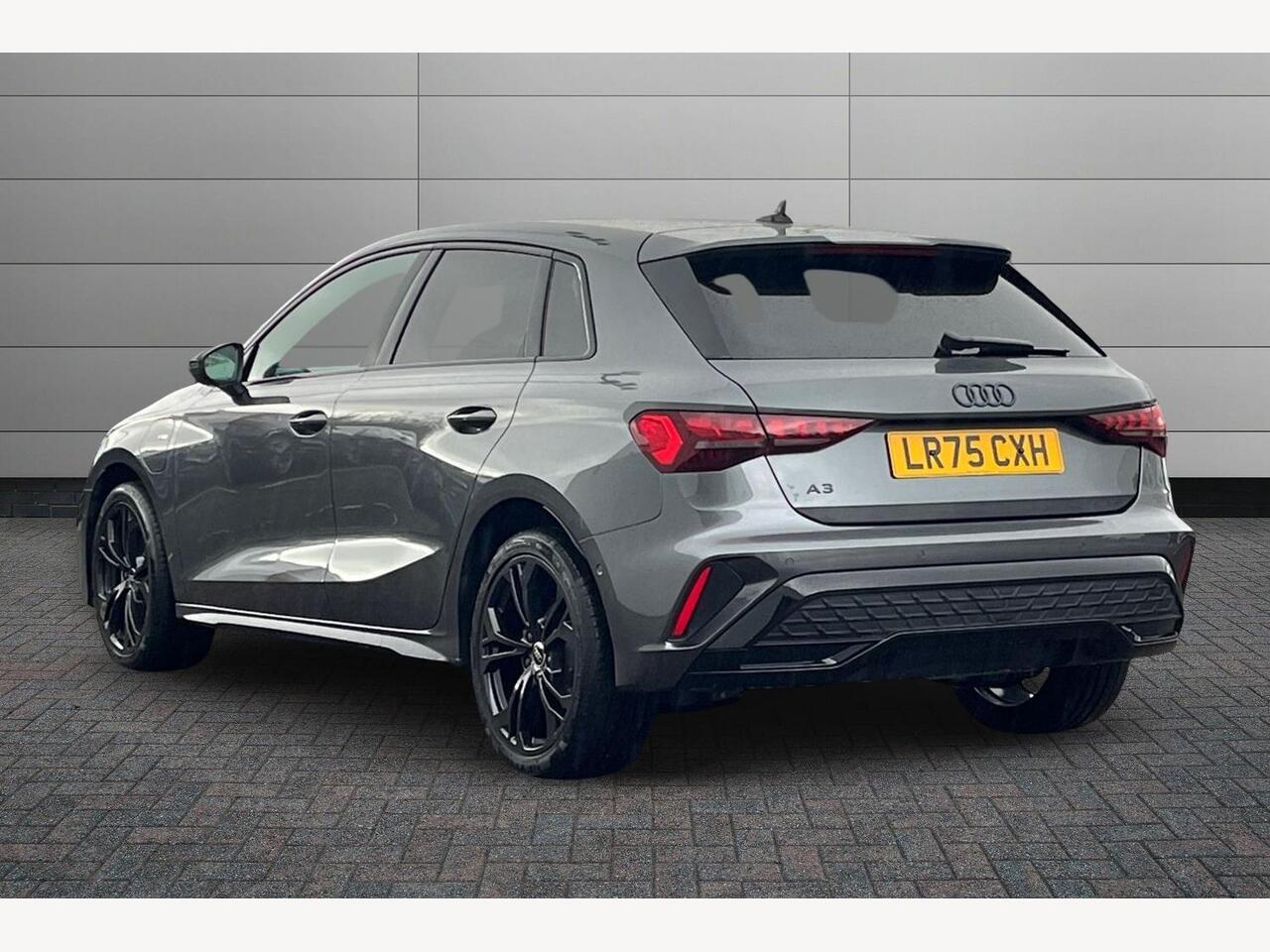 Used Audi A3 2025 for sale - 77542270: Photo 4