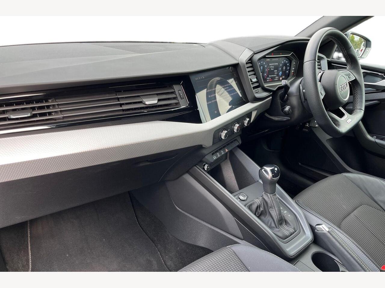 Used Audi A1 2024 for sale - 76677627: Photo 2