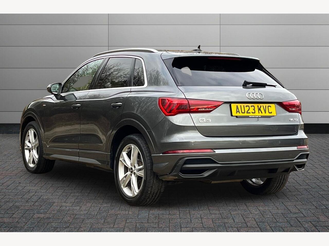 Used Audi Q3 2023 for sale - 78084902: Photo 3
