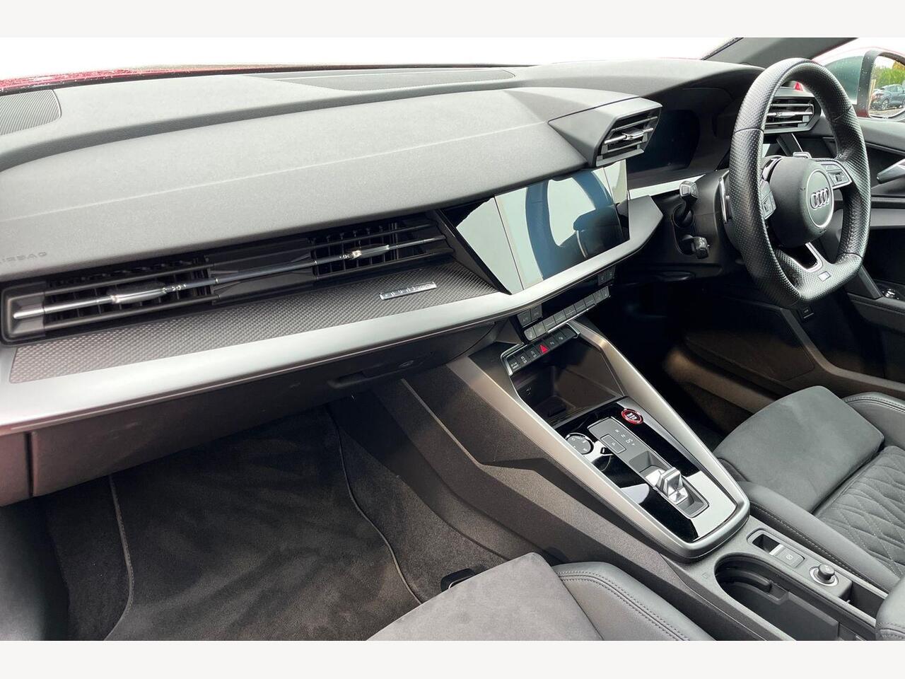 Used Audi RS3 2021 for sale - 76680779: Photo 2