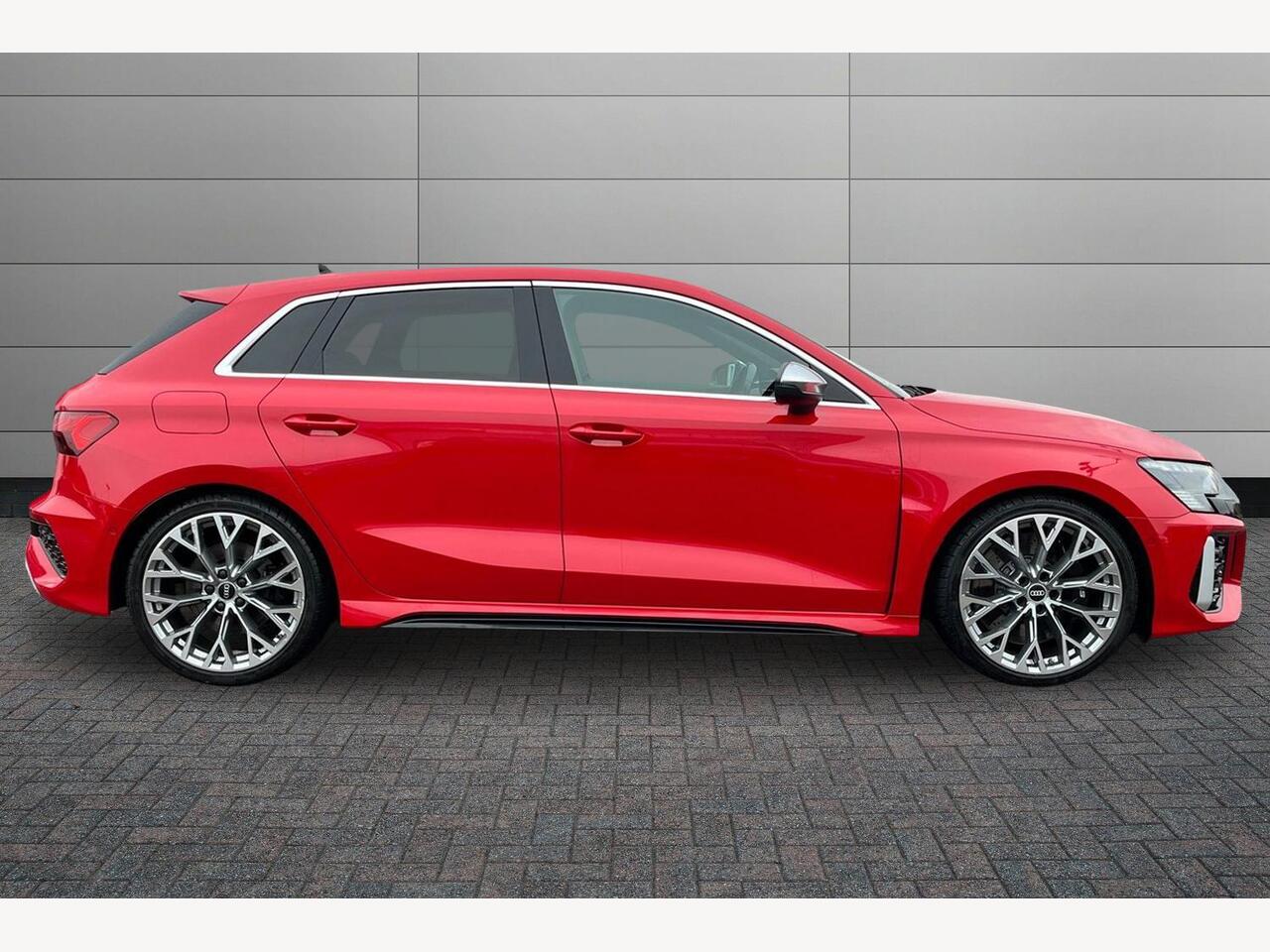 Used Audi RS3 2021 for sale - 76680779: Photo 4