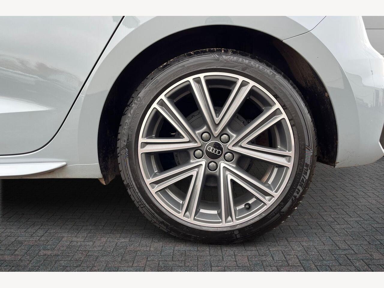 Used Audi A1 2024 for sale - 76539707: Photo 5