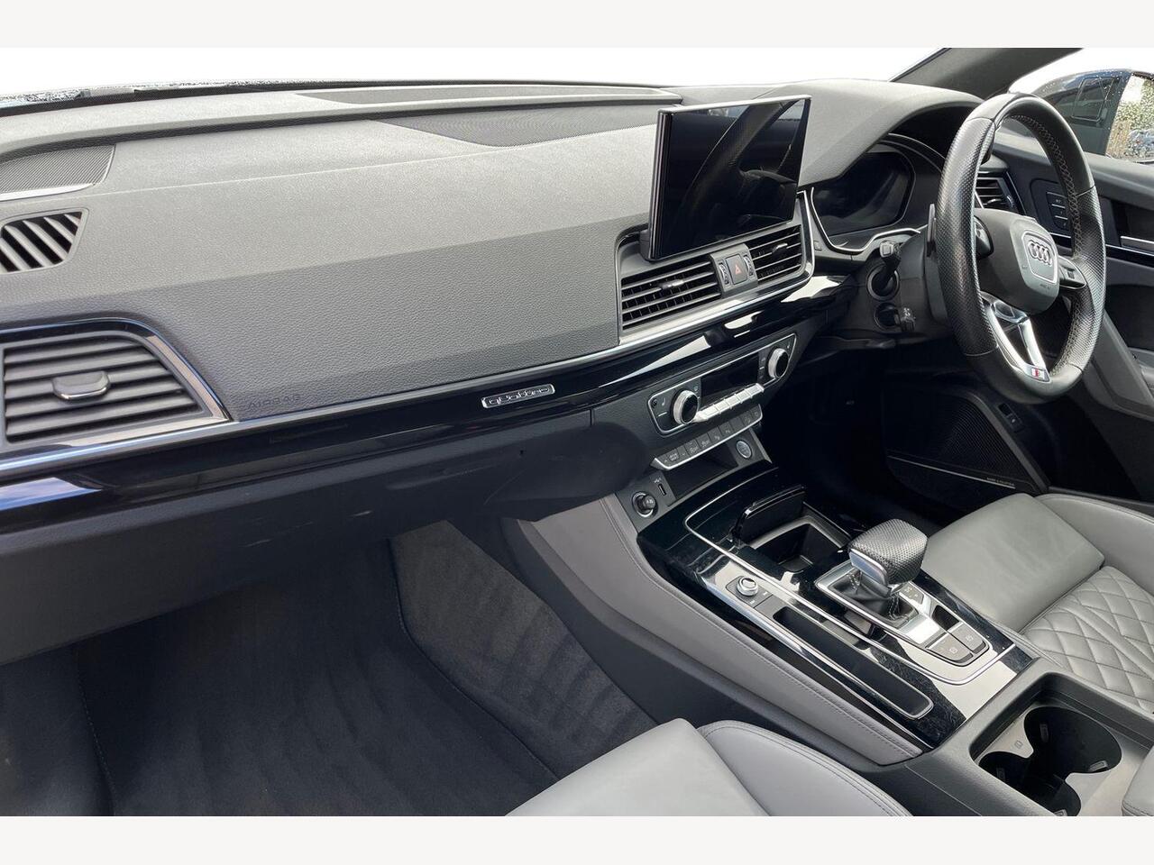 Used Audi Q5 2022 for sale - 76675736: Photo 2