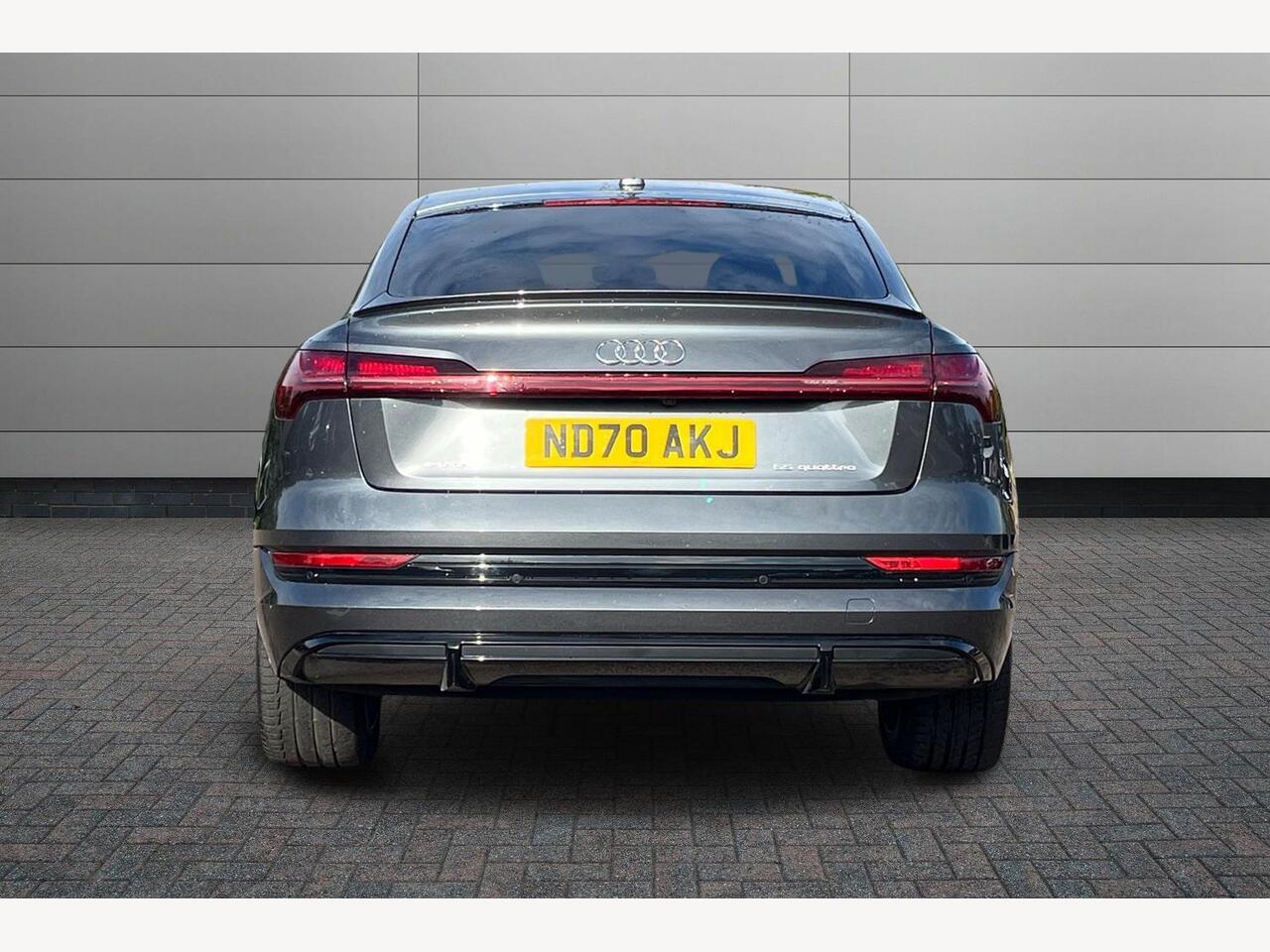 Used Audi e-tron 2020 for sale - 76914623: Photo 11