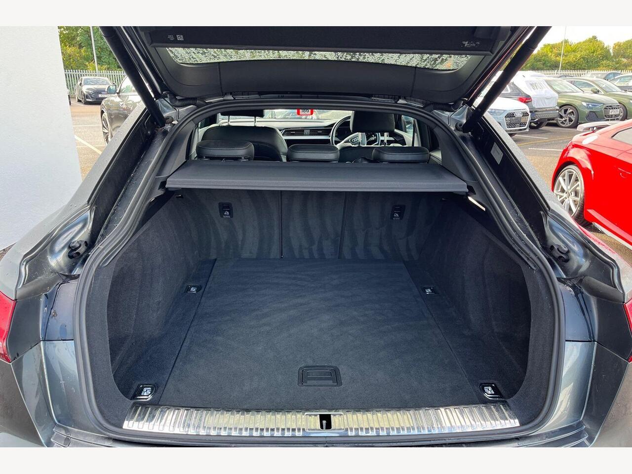 Used Audi e-tron 2020 for sale - 76914623: Photo 12